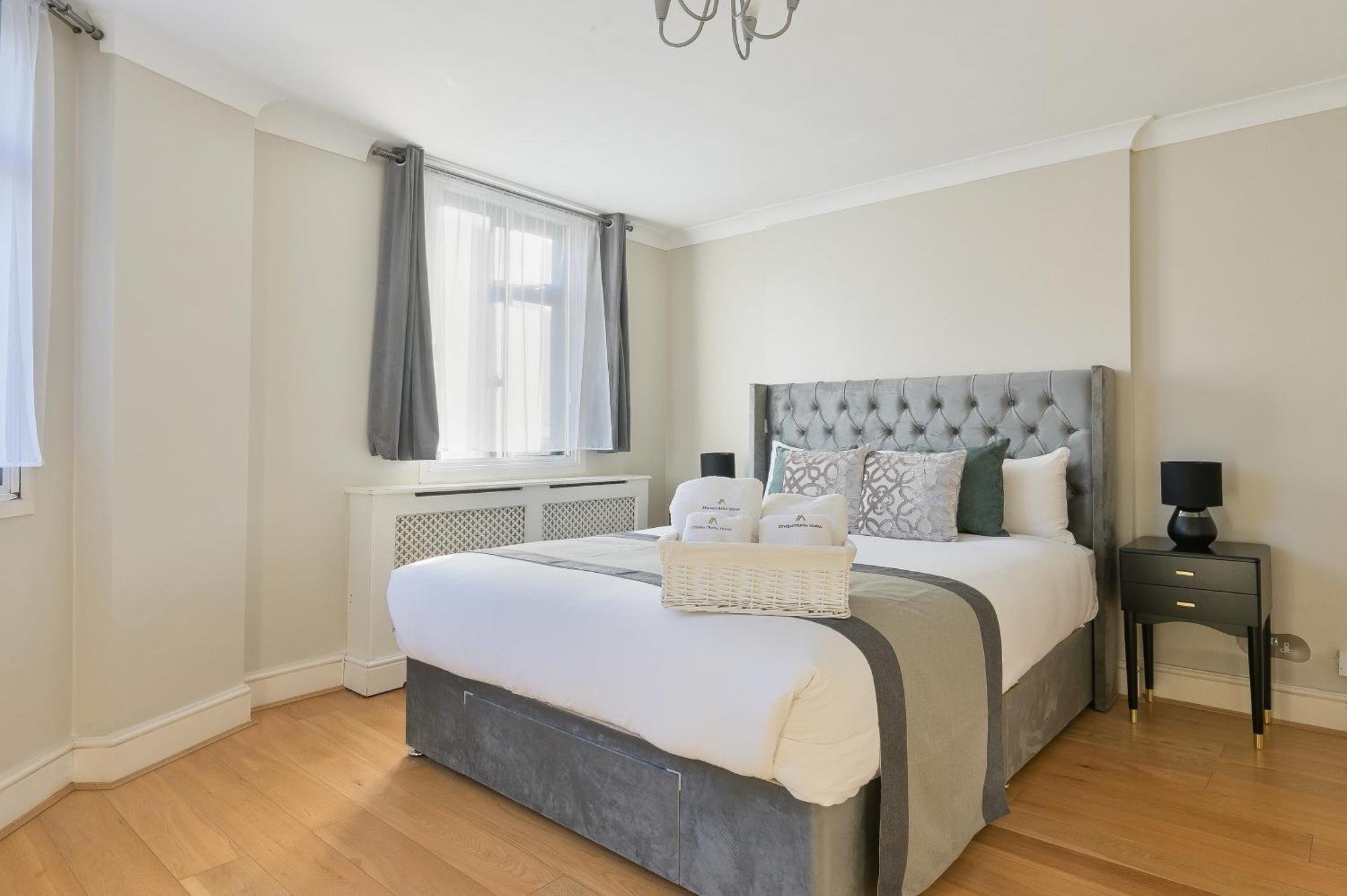 Avari - Princeton Collection Apartment